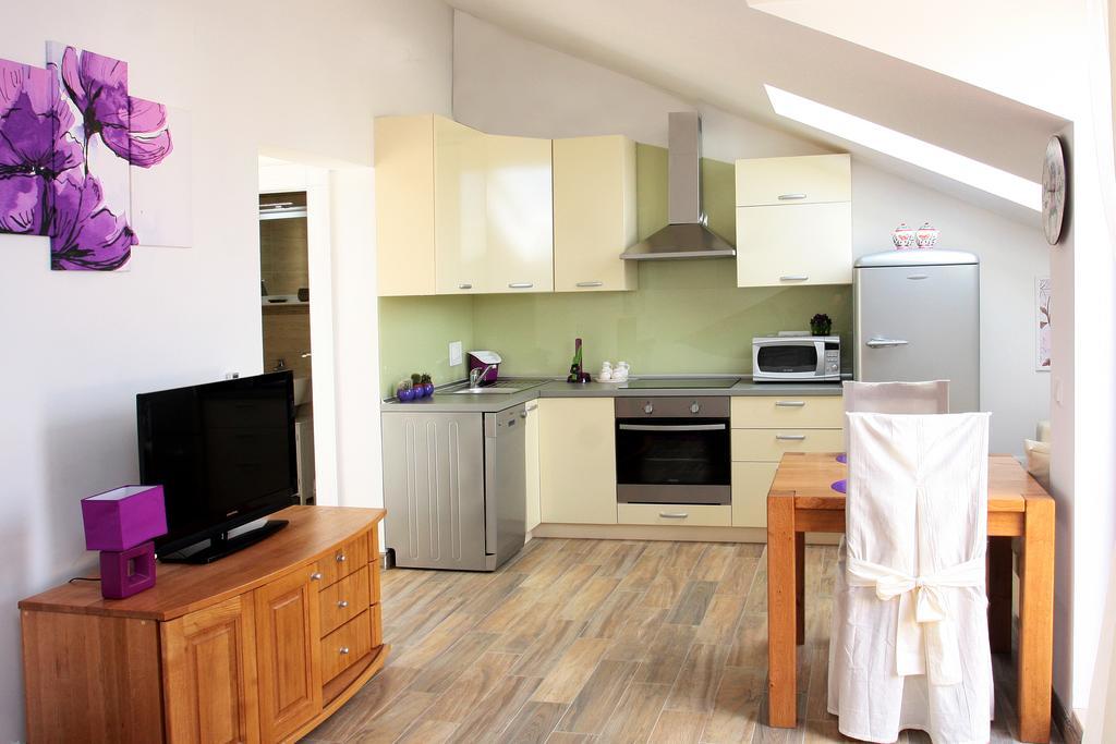 Apartment Luvi 코츌라 객실 사진